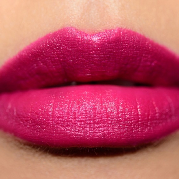 NIB MAC Viva Glam Taraiji P. Henson Lipstick - Picture 3 of 5